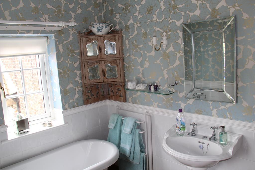 Little Holtby B&B Kirkby Fleetham Bagian luar foto