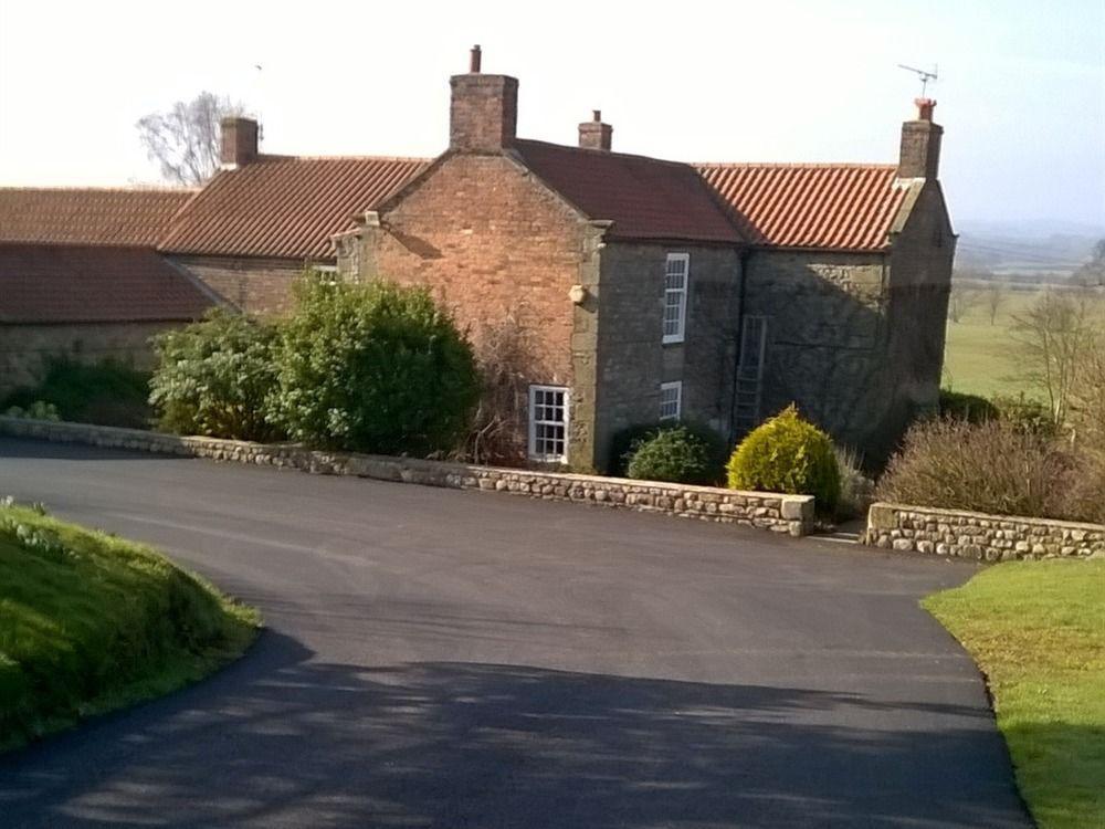 Little Holtby B&B Kirkby Fleetham Bagian luar foto